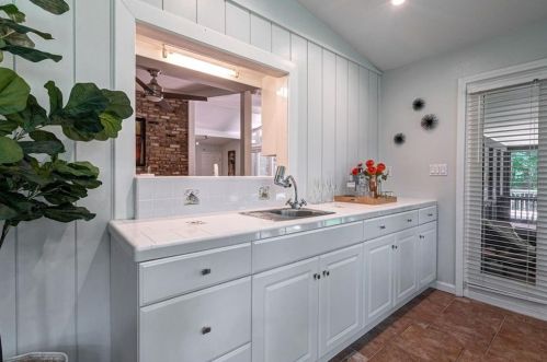 3538 Kim Ct, Atlanta GA exterior