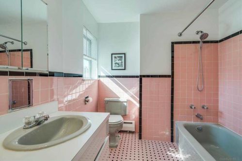 16 Dunford St, Huntington Station NY 11747-1312 exterior