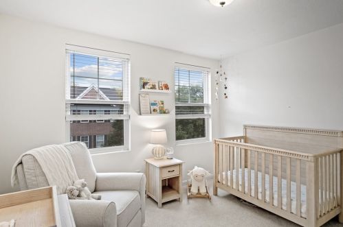 868 Highpointe Cir, Pittsburgh PA 15220-1854 exterior