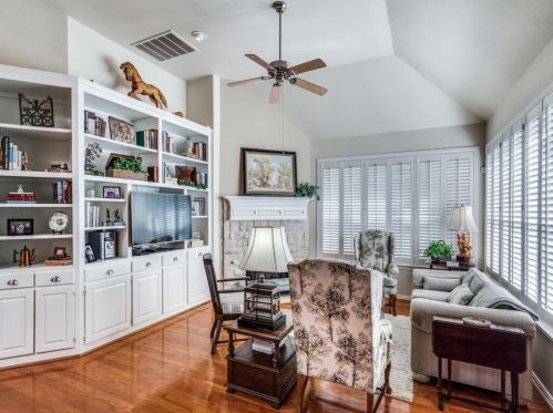 7123 Elm Creek Ln, Dallas TX  75252-2770 exterior