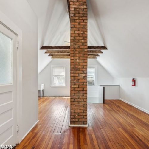 8 Clb St, Montclair NJ exterior