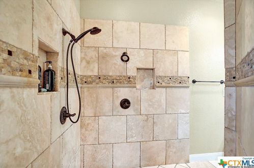 831 Mystic Breeze, Spring Branch TX 78070-5076 exterior