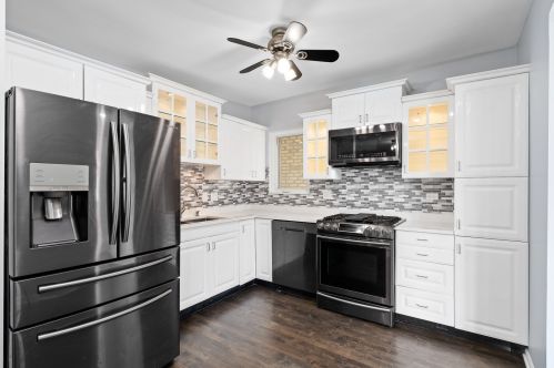 3627 Oriole Ave, Chicago, IL 60634-3215