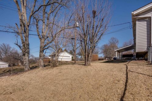 737 Southshire Dr, Saint Louis MO 63125-5119 exterior