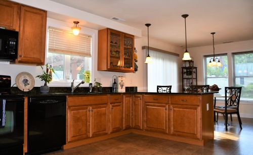 2 Penacook St, Concord NH 03301-3105 exterior