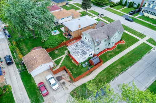 1000 8 Ave, Broadview IL 60153-1903 exterior