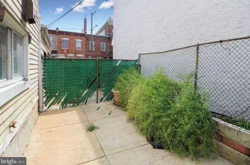 1502 Berks St, Philadelphia PA 19131-3215 exterior