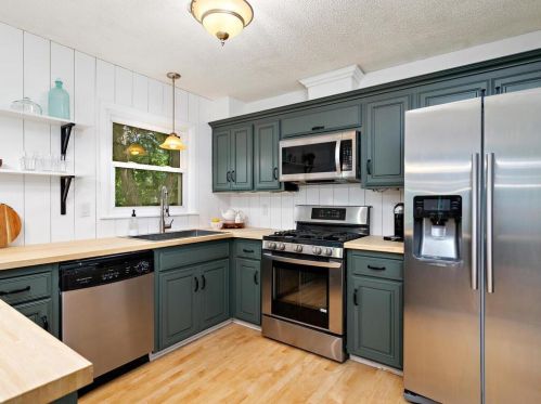 13280 Findlay Ave, Saint Paul, MN 55124-8141