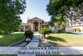 11101 Ainswick Dr, Bakersfield, CA 93311-3710