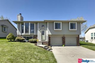 2306 Corn Dr, Omaha NE  68046-4225 exterior