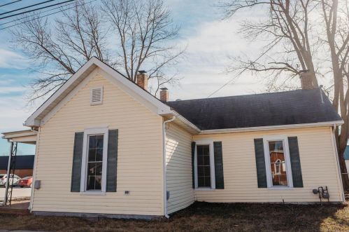 120 Court St, Saint Clement MO 63334-2405 exterior