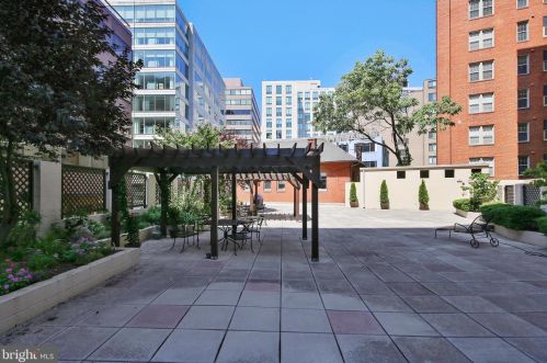 1312 Massachusetts Ave, Washington DC 20003-1539 exterior