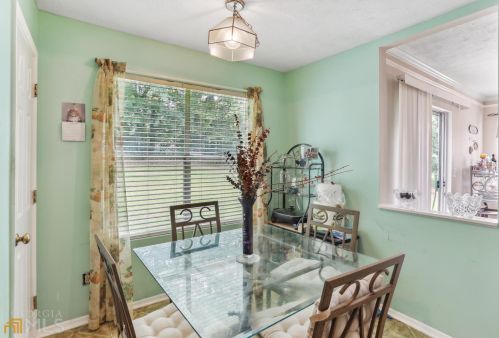 135 Kimberly Crk Pl, Atlanta GA 30349-8437 exterior