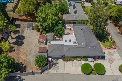 4252 El Cerrito Rd, Concord CA 94518-1812 exterior