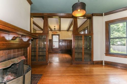 95 Dartmouth St, Springfield MA 01109-3909 exterior