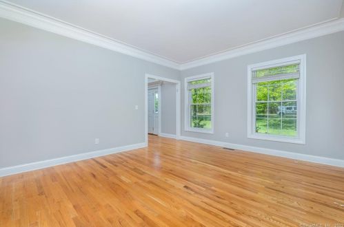 14 Chauncey Dr, Seymour CT 06478-1261 exterior