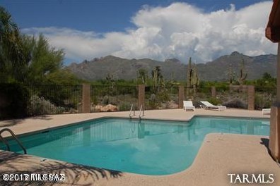 6441 Shadow Bluff Dr, Tucson AZ  85704-6949 exterior