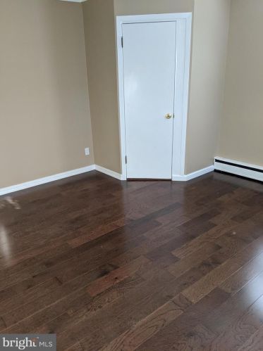 12 Gln Clair Dr, Trenton NJ 08618-1943 exterior