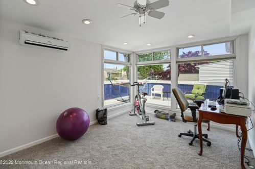 1231 Fleming Ave, Point Pleasant Beach NJ 08742-4040 exterior