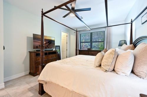 14490 Tuscany Pointe Trl, Naples FL 34120-6005 exterior