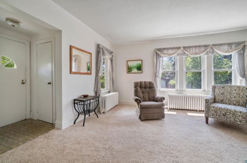 517 Minneapolis Ave, Duluth MN 55803-1814 exterior