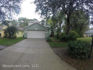 11919 Derbyshire Dr, Tampa FL  33626-2646 exterior