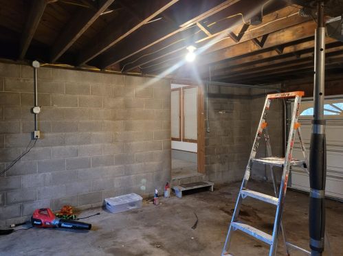 3308 Maple Grove Rd, Meskegon MI 49441-4138 exterior