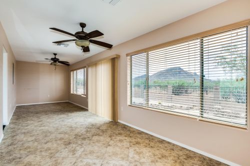 43928 20th St, Phoenix AZ 85006-2323 exterior