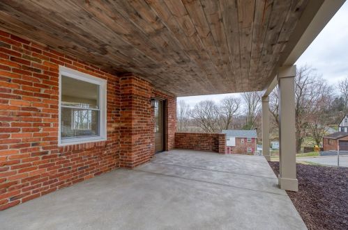 119 Columbia Dr, Pittsburgh PA  15236-4428 exterior