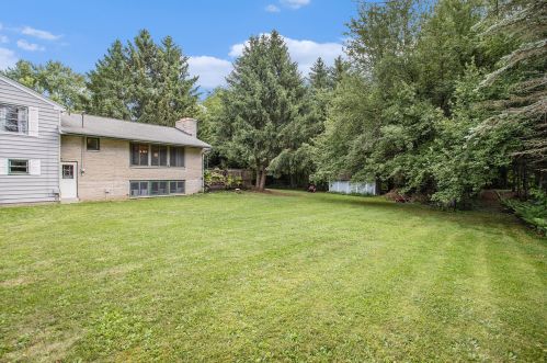 2089 9 St, Kalamazoo MI 49009-8552 exterior