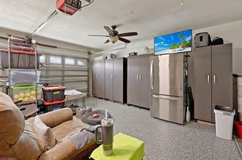 124 Willowick Dr, Naples FL 34110-1361 exterior