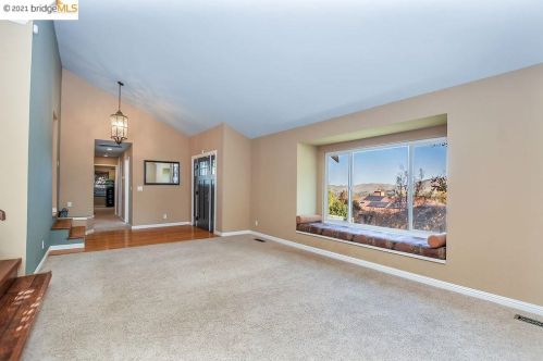 1180 Ridgemont Pl, Concord CA 94521-4831 exterior