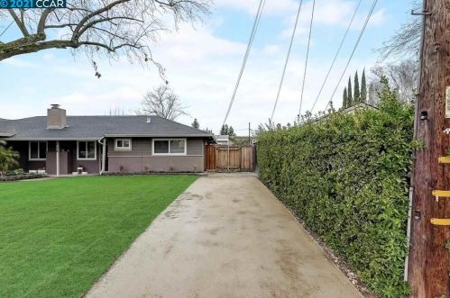 2124 Ahneita Dr, Concord, CA 94523-3405