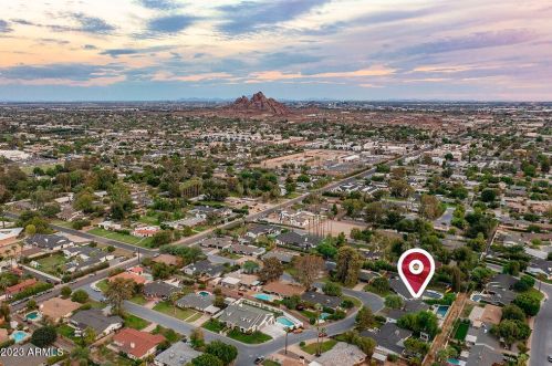 3302 51st St, Phoenix AZ  85018-6612 exterior