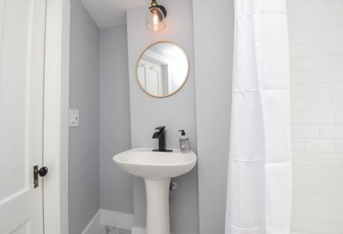 187 Westminster St, Springfield MA  01109-3924 exterior