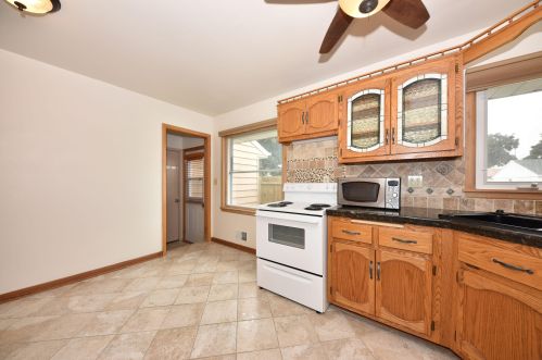 7446 Burdick Ave, Milwaukee WI 53219-3602 exterior