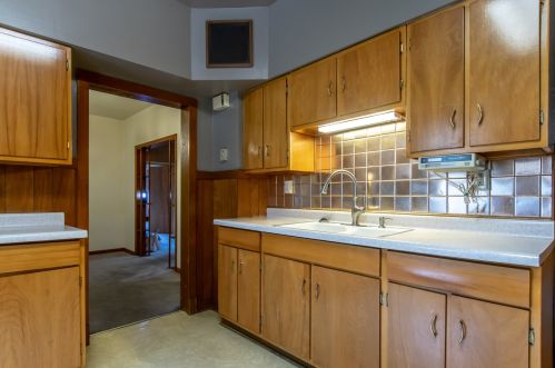 14206 Lincoln Ave, Dolton IL 60419-2340 exterior