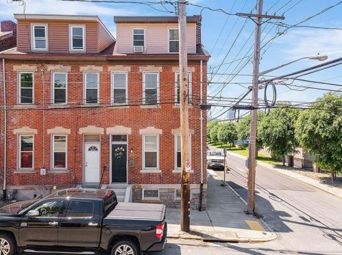 182 36th St, Pittsburgh, PA 15201-1947