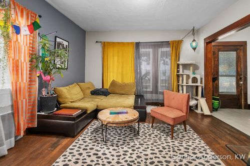 29 Eastern Ave, Grand Rapids MI 49507-3634 exterior