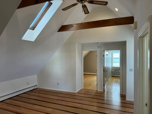 27 Chatham St, Lynn, MA 01902-2432