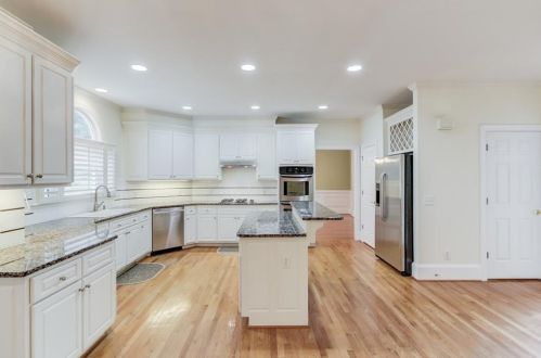 4012 Leprechan Way, Duluth GA 30097-8151 exterior