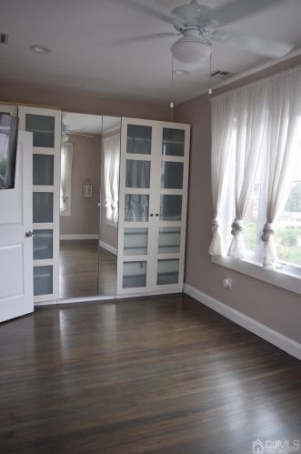 722 Donald Ave, Perth Amboy NJ 08861-2529 exterior