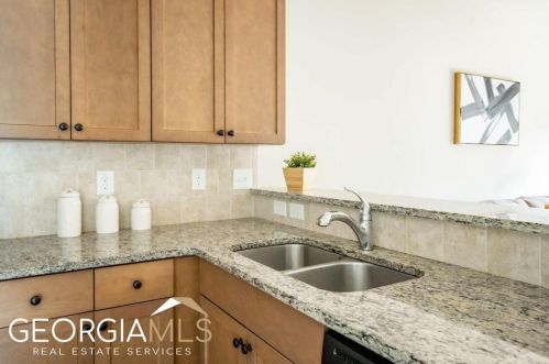 7490 Glisten Ave, Atlanta GA 30328-2865 exterior