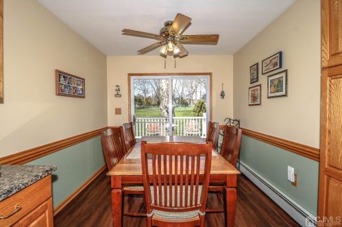 5 Pendleton Pl, Edison NJ 08820-2737 exterior