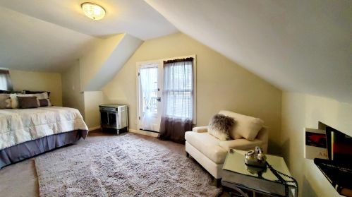 4028 16 St, Milwaukee WI 53209-6913 exterior