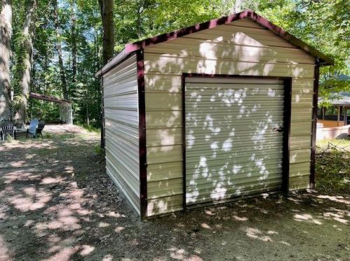 10288 51 St, Grand Junction MI 49056-9516 exterior