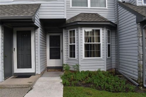 141 Nebula Rd, Piscataway NJ  08854-5488 exterior