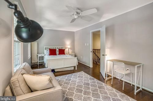 7707 Heatherton Ln, Rockville MD  20854-3212 exterior