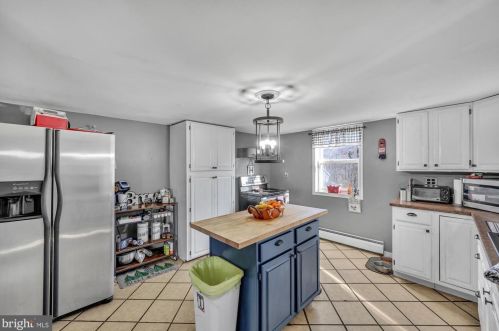 594 Valley Rd, Primrose PA  17901-8852 exterior