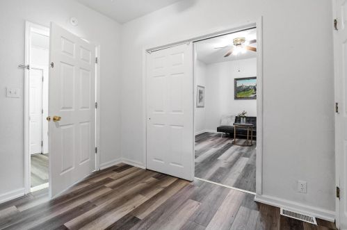 4005 Schiller Pl, Saint Louis MO 63116-3347 exterior